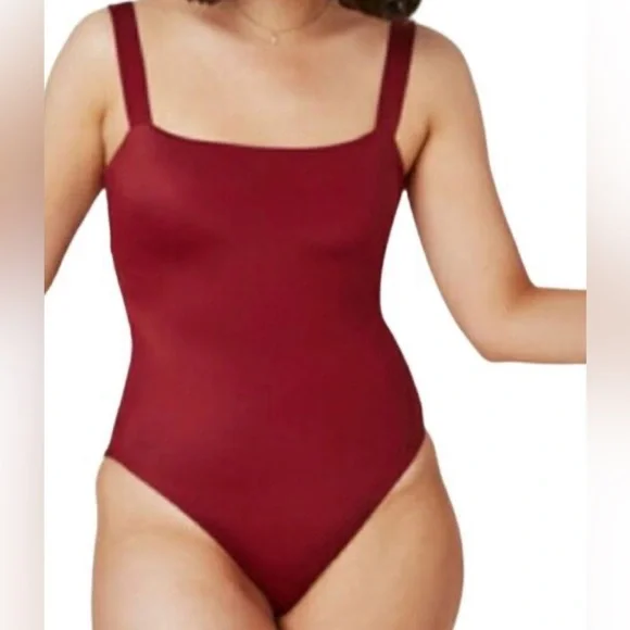 Andie’s Elegant Burgundy One-Piece Swimsuit - Picture 1 of 6